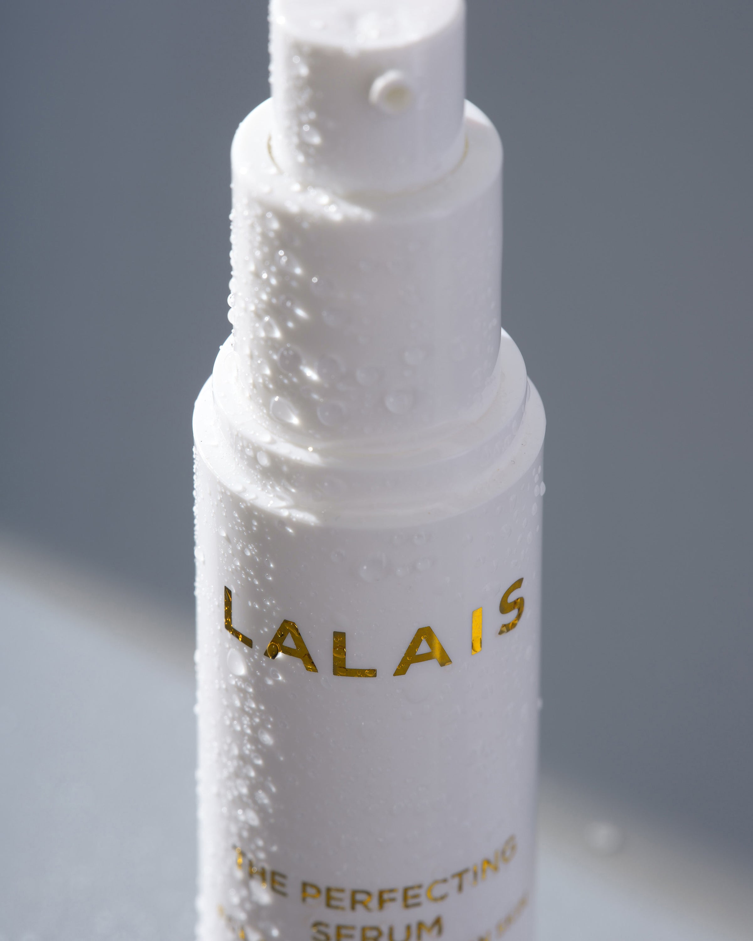 THE PERFECTING SERUM